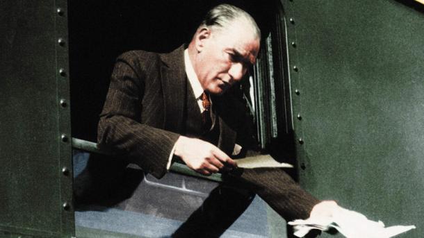 Ýatlamalar we Atatürk 18